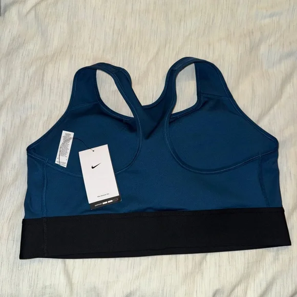 Nike Women's Blue Sports Bra - Picture 3 of 7